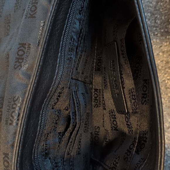 Michael Kors Black and Gold Leather Shoulder Bag - Picture 10 of 13